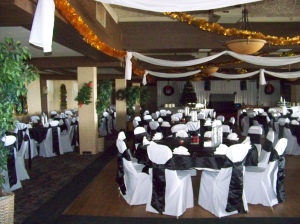 Beautifully decorated Terrace Bay Inn in classic black and white with red accents